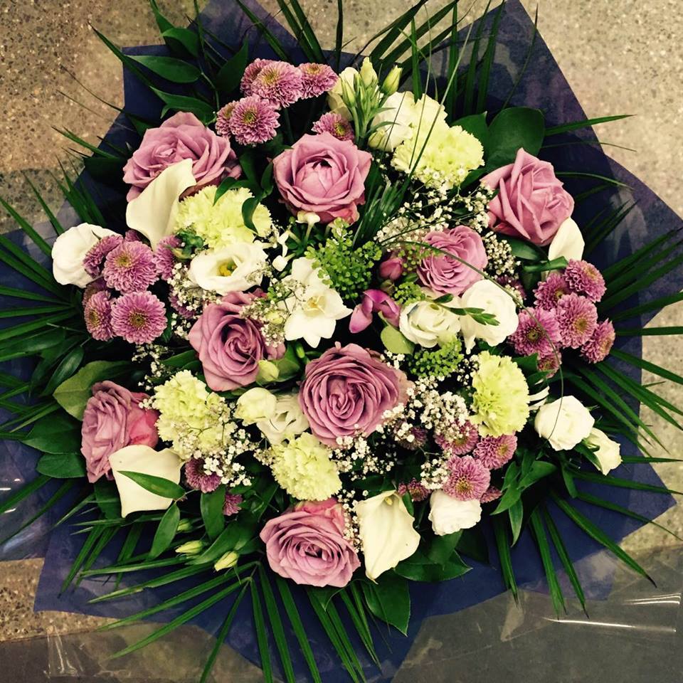 TurnersFlorists's tweet photo. Order online &amp; pickup in store!
 #arrangements #flowers #flowershop #flowerslovers #florist #flowerslovers https://t.co/wlpkSSHGgU