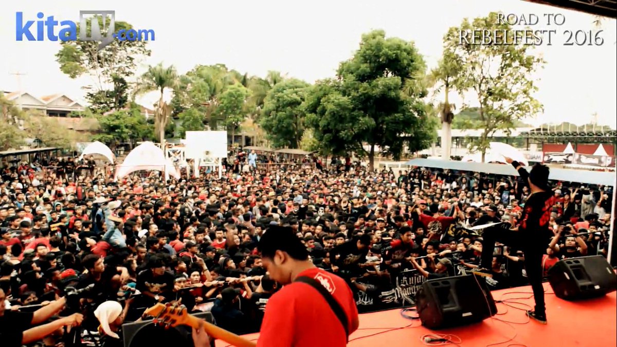 <a href="/undergod_brutal/">UNDERGOD OFFICIAL</a> on stage!

Road To Bandung RebelFest <a href="/bdgrebelfest/">BANDUNG REBEL FEST</a> 2016
@irsnetwork <a href="/Promosi_Indie/">IG: PromoMusikIndie</a> @indiestortions