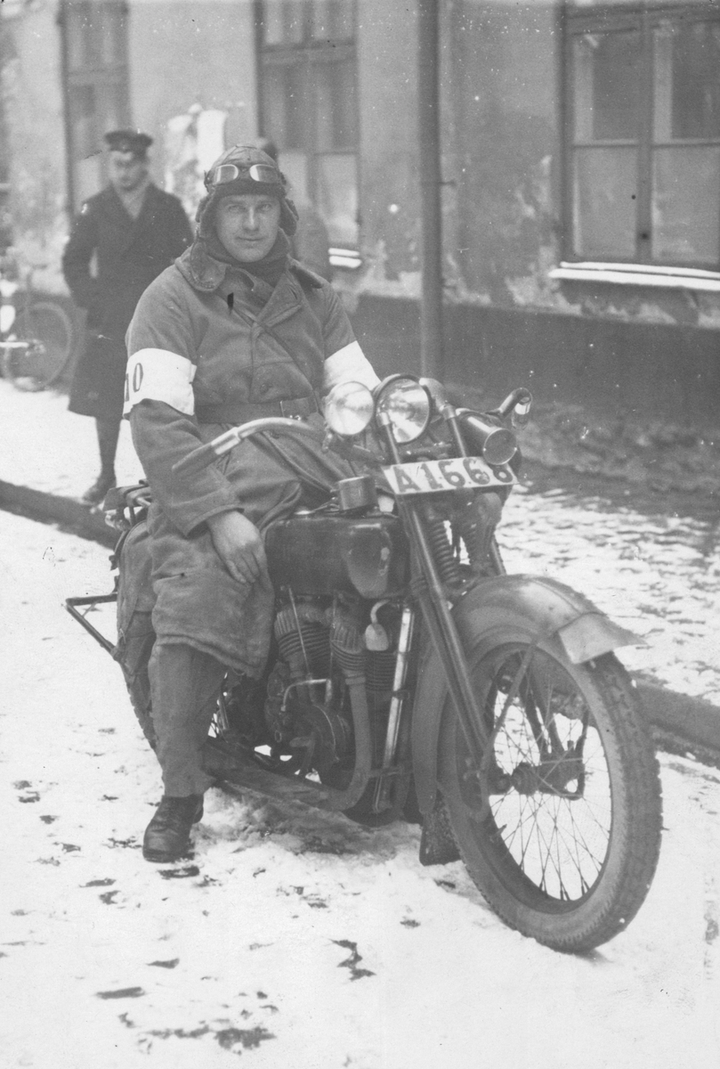 Novemberkåsen firade 100 år i helgen! Här en bild på "Kåsans" första segare Erik Westerberg. Foto Karl Wallberg