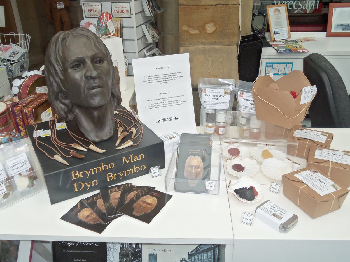 Embedded image permalink