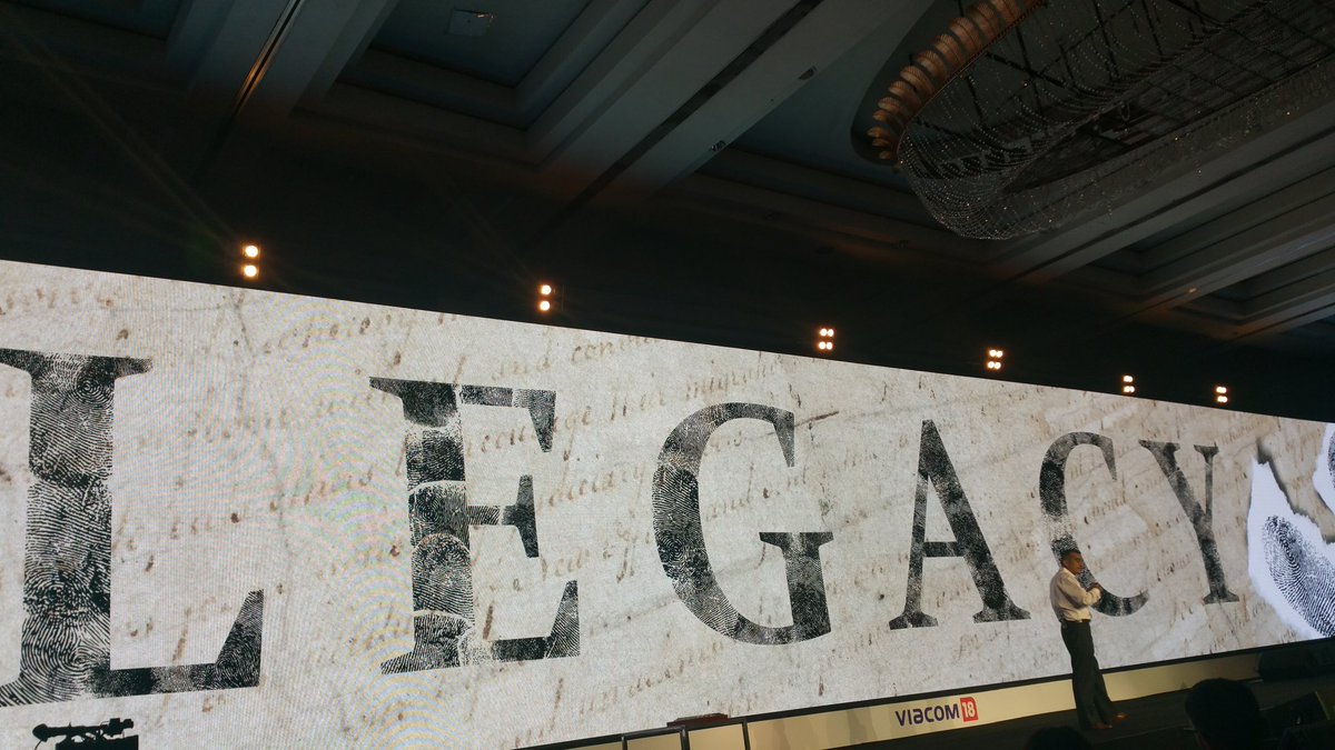 devnirmale's tweet image. #Hatsoff to the Graphics and the creativity on the large screen...@viacom18 #Evolve2015