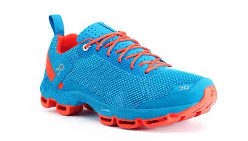 TrotandoEs's tweet photo. Zapatillas #running hombre @on_running 40% dto. Ahora 90€
https://t.co/raaL9OKmao https://t.co/d16KsrGlAa