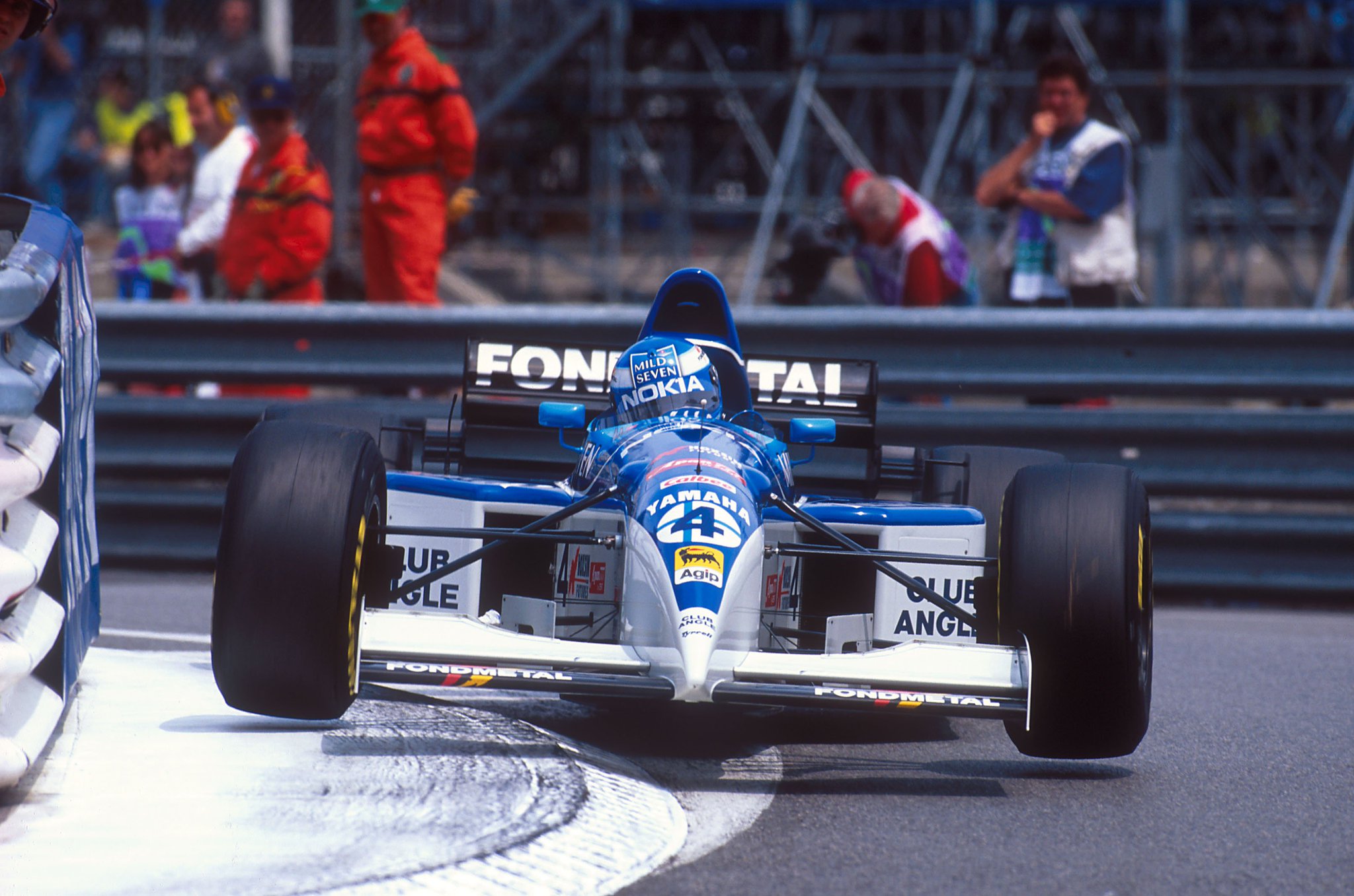 Happy 49th birthday to Mika Salo. Our take on his move, back in 1995:    by Motor_Sp 