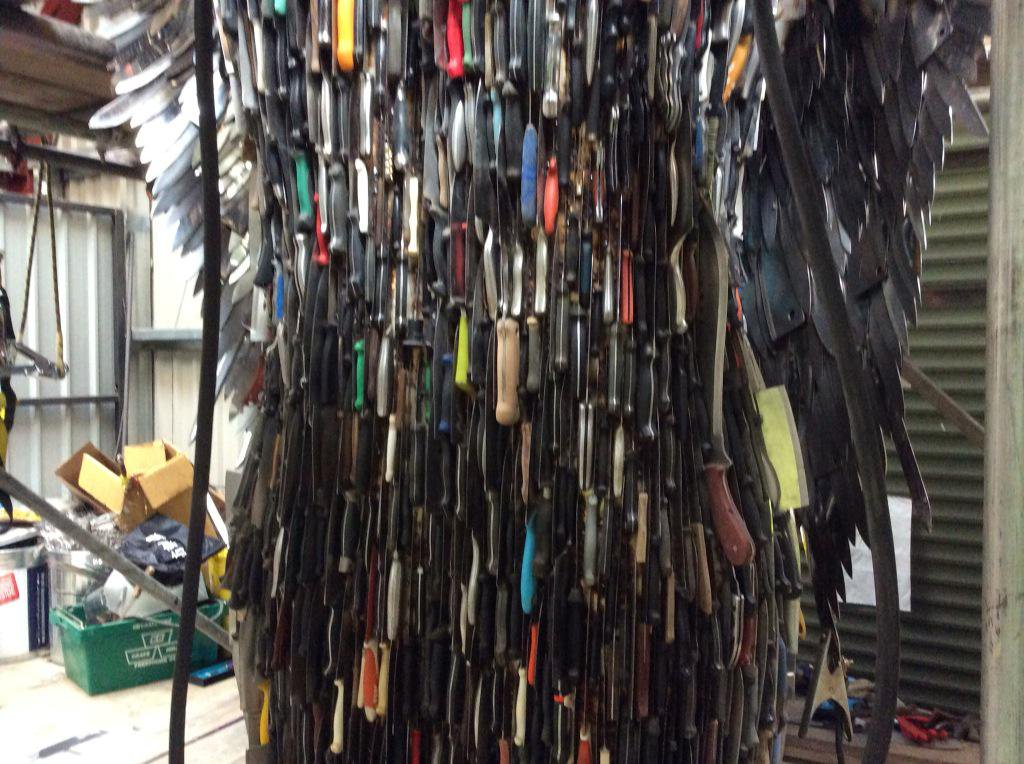 noknifeangel's tweet photo. 20ft KNIFE AMGEL TO BE PLACED IN TRAFALGER SQUARE. YOU ARE TRYING TO GLORIFY OUR TEEN MURDERS. THIS IS SICK! https://t.co/heh4z0Cw0F