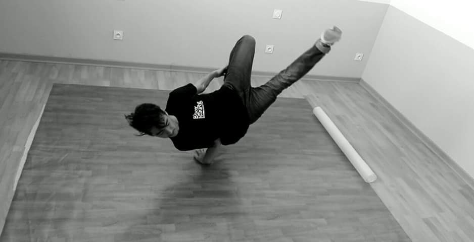 bboySCHNEID's tweet photo. #CathareKidz https://t.co/JYeclI9ov8