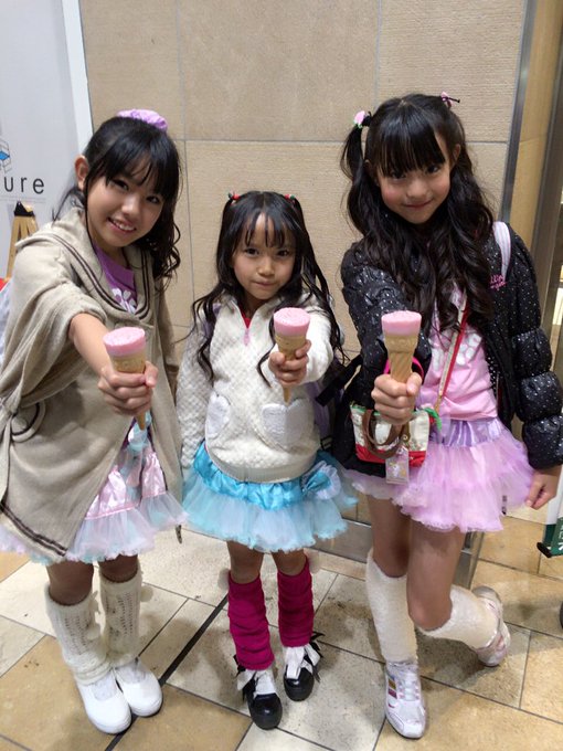 Twitterのコスプレ画像18