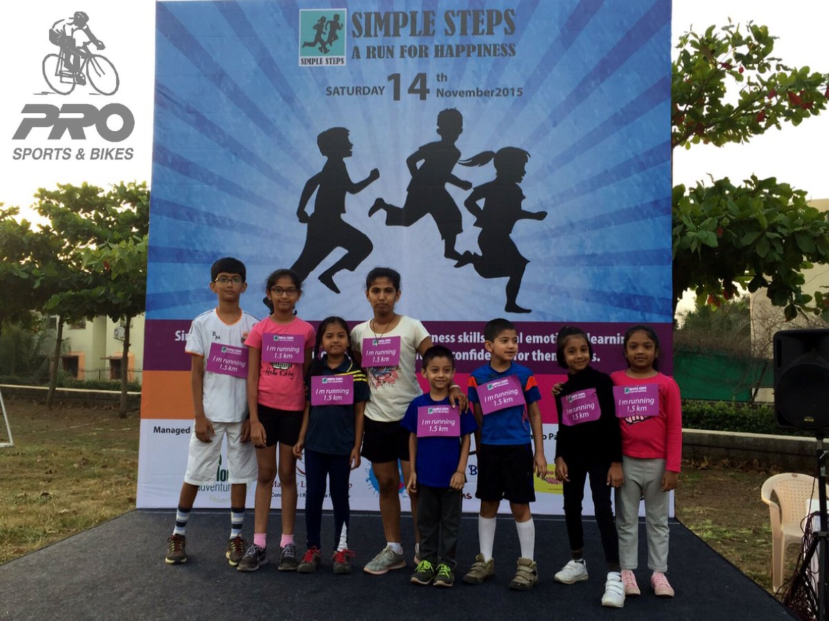 ProSportsBikes's tweet photo. 'Simple Steps a run for juniors' was a kids marathon organised in Pune on eve of Children'sDay
#PSBpune #GoPedal https://t.co/uKzjOEkIdl