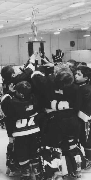 RockTheRinkOrg's tweet photo. @LBACIceHockey Mites win Championship in Delaware. https://t.co/G6oduoMTnq