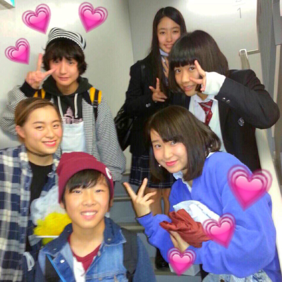amane_fukuzawa's tweet photo. チュートリアルさんのお笑いライブツアー #TUTORIALIST 東京大阪名古屋公演でパンと米になって踊ってきました💃✨🍙🍞
東京はみんなも見に来てくれて、嬉しかったー‼︎
とても貴重な体験でした。
ありがとうございました! https://t.co/dV2Wmibs0P