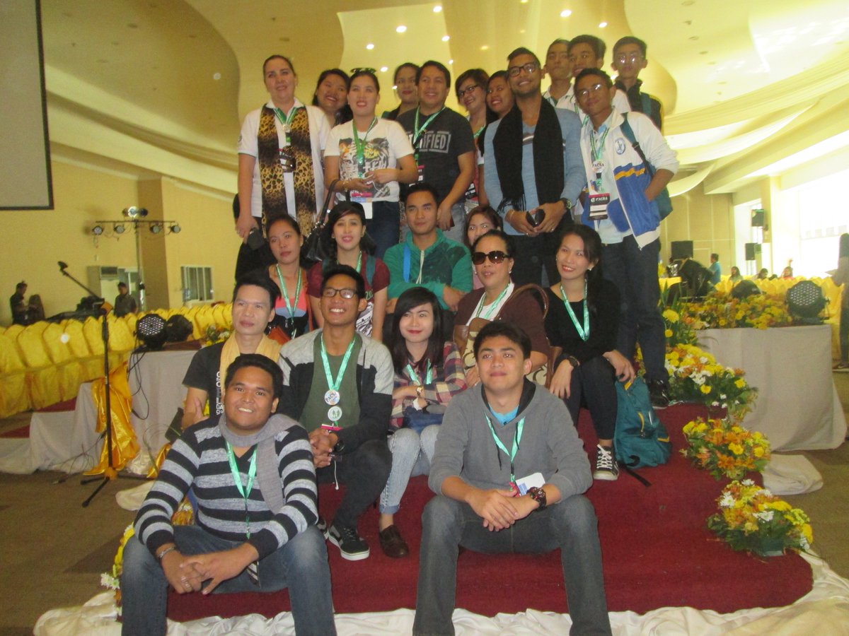 AbbyBhorbz's tweet photo. Team University of Rizal System :)
#SulongLuzon
#PACSA36th! https://t.co/JQPei2u7Mq