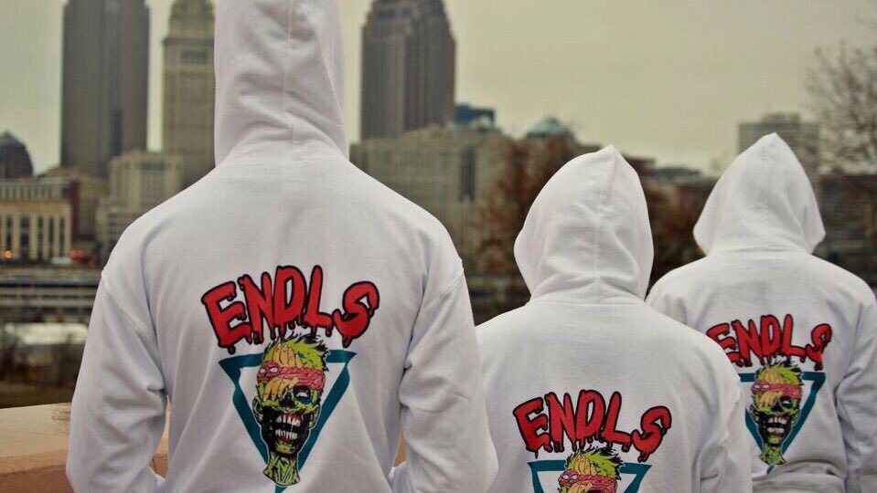 ENDLS's tweet photo. @CallMe_Que: Shop @ https://t.co/YEeuP3wosM https://t.co/zBwDy9rSSO