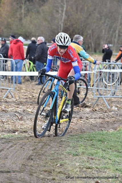 Vincent_Oger's tweet photo. #cyclocross @boortmeerbeek  #cxisfun #tweetcyclo dank u veel @K_Vermeerbergen en @TheCyclingsite https://t.co/cB1bKcEdEY