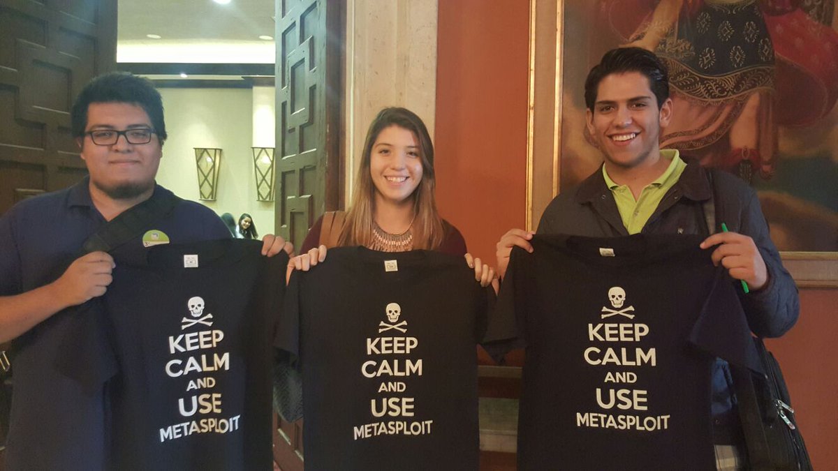 bitnuevemx's tweet photo. Felicidades a todos Los ganadores De nuestras playeras. Comparte tu foto. 😀 @congresoti https://t.co/kA1NX7jwLV