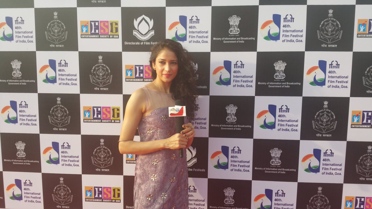 FilmAwardsTV's tweet photo. @FilmAwardsTV Host at Red Carpet of #Goa #Film #Festival #iffi #iffi2015 #iffiofficialgoa #filmawardstv #goafilm https://t.co/hhgwhPdXFB