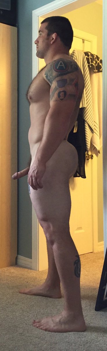 JCBFan69's tweet photo. OMG I’d Love to Wake-up to This Naked Horny Muscle-Hunk, His Morning Wood and His Big Beefy #JockBooty Every Morning https://t.co/G1D7oOzGhb
