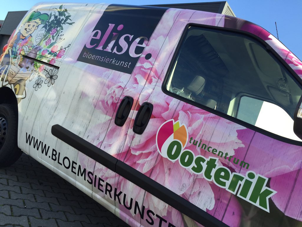 SignpostBV's tweet photo. Mooie #fullcolour #carwrap. Geweldige opvallende #autobelettering @TCOosterik bedankt voor de opdracht @SignpostBV https://t.co/81KjuF2GnR