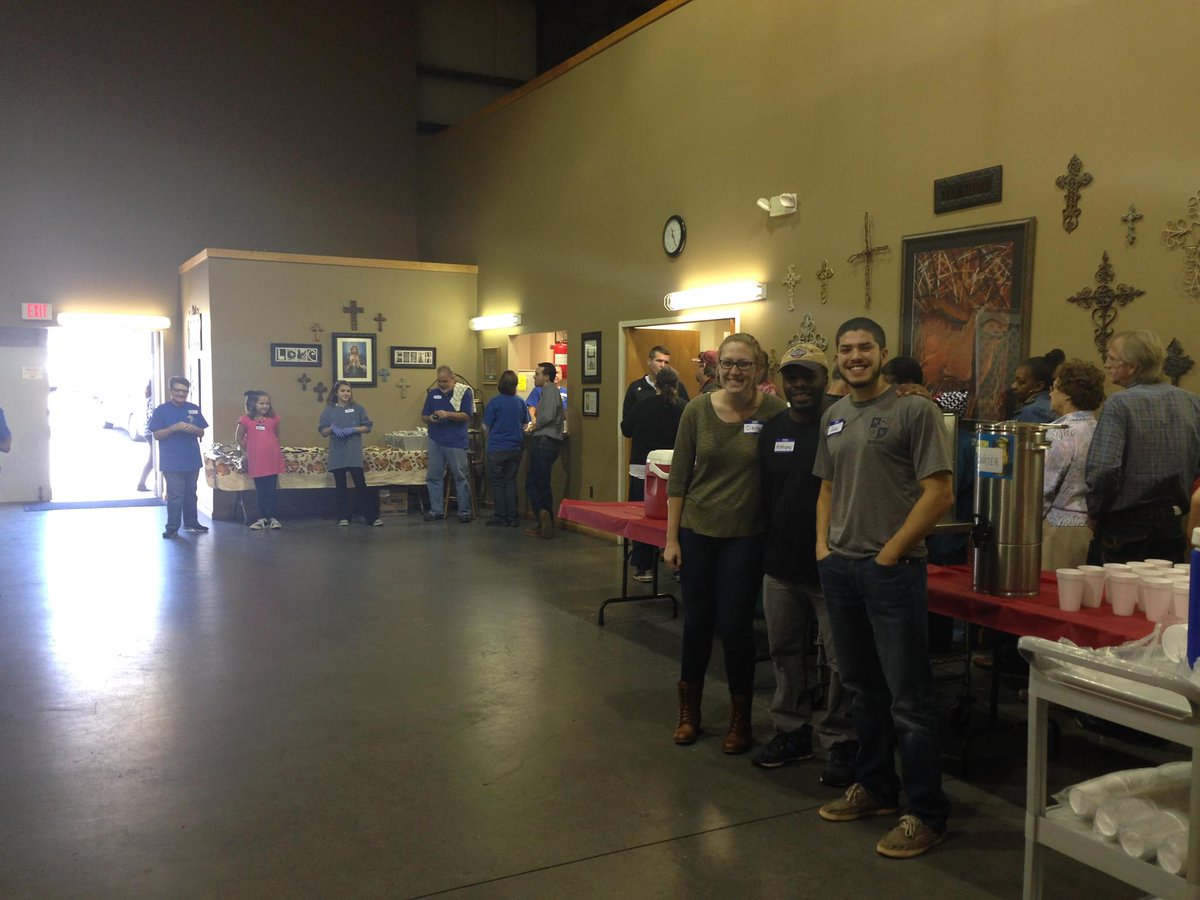 We had an awesome turn out at the Soup Bowl! Shout out to the amazing volunteers! @BamaDiningUA <a href="/VolunteerBama/">UA Service and Leadership</a>