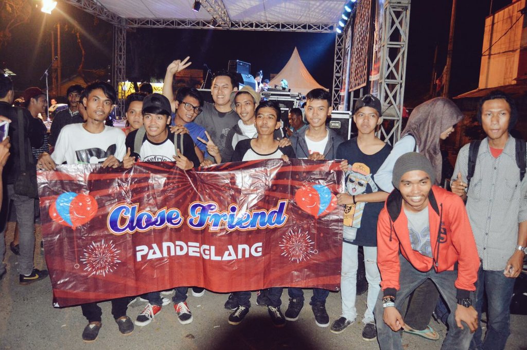 Terima kasih teman teman.. cc @CF_Cilegon <a href="/cf_Serang/">CLOSEFRIEND SERANG</a> <a href="/CF_Gunsfamily/">Guns Fams</a> <a href="/cf_indonesia/">CLOSEFRIENDS R</a> #cf_pandeglang thx @closeheadCH