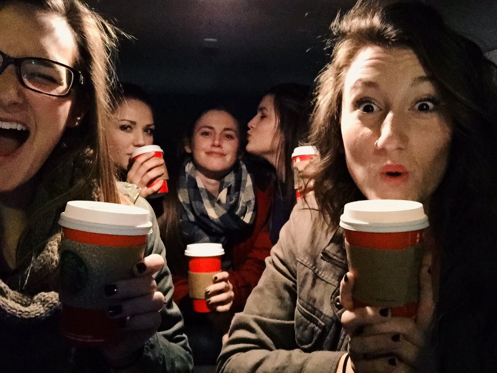 AllysonDHarms's tweet photo. today I am thankful for my brat pack. being all together is happy https://t.co/PdHRIraqEh