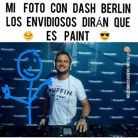 DashersVzla's tweet photo. Hahaha Lol <3 #WeAre #Dashers #DashBerlin https://t.co/ejFZarUJGq