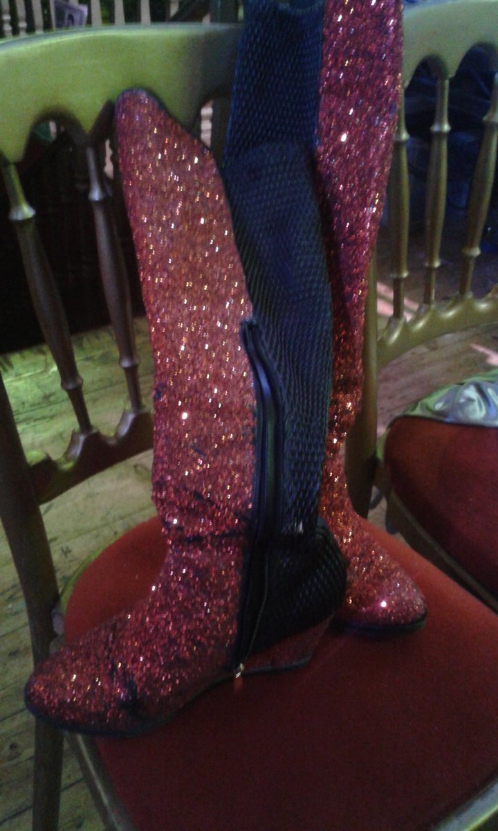 Channeling my inner #KinkyBoots for my #Panto costume! <a href="/TheStageDoorSO/">The Stage Door</a> #Southampton