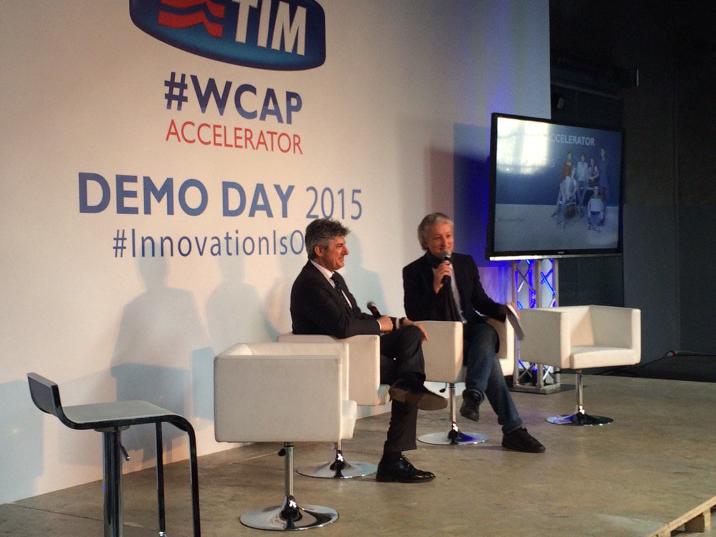 mirkopallera's tweet photo. @RiccardoLuna apre #InnovationIsOpen di @timwcap con il CEO @MarcoPatuano: oggi il progetto è stato messo a sistema. https://t.co/Q8Jt22kRZf