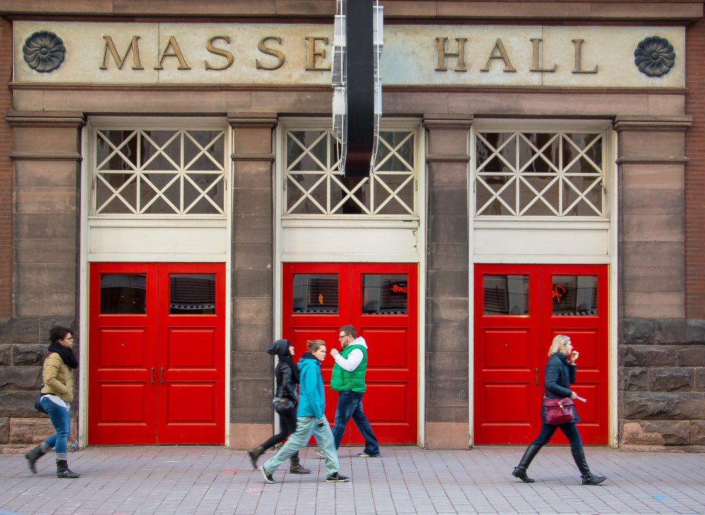 ALISAR3MI's tweet photo. #AccessToronto (1/10)
Don't you think @masseyhall is the best place to shoot?
#Toronto #photography https://t.co/ev9Nst9GdH