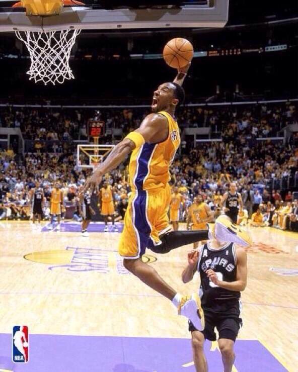 BasketDVines's tweet photo. Kobe Bryant, gracias por tanto...5 anillos
11xEquipo Ideal #NBA
17xAll-star
1MVP LR
2MVP Finales
2xOro JJOO
#Leyenda https://t.co/WwUZ2HXyW5