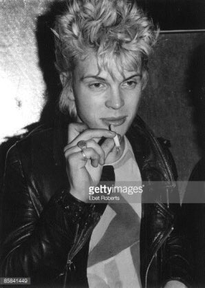 Billy Idol 

( V of Generation X )

Happy 60th Birthday!!!

30 Nov 1955

English PunkRock Icon & Legend 