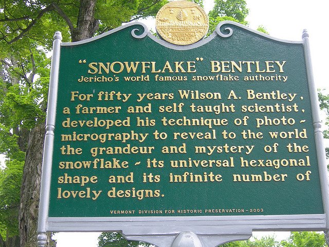 DavidRosowsky's tweet photo. With our first flurries last night, this seems a fitting time to celebrate #VT's "Snowflake" Bentley. #ScienceOfSnow https://t.co/JuAkuScAVz