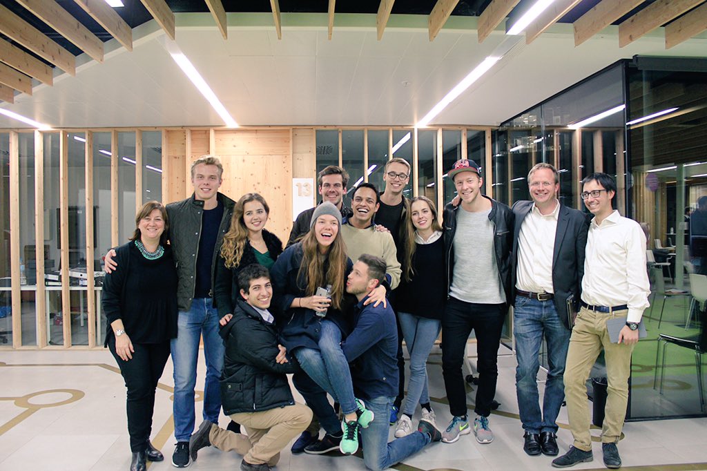 valentine_bm's tweet photo. ESADE at @StartupWeekend! What a great weekend! And congratulations to the winning team - all proud of you. #swbcn https://t.co/QqetzjQtVy