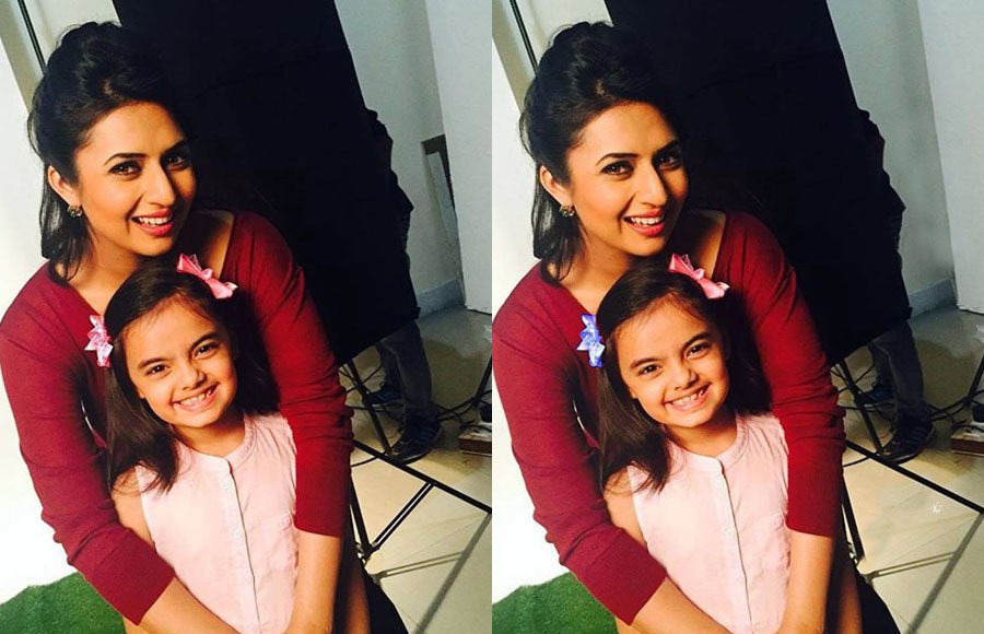 Spot the difference here with this cutest maa-beti jodi and tell us what's missing..

tellychakkar.com/fun-zone/spot-…