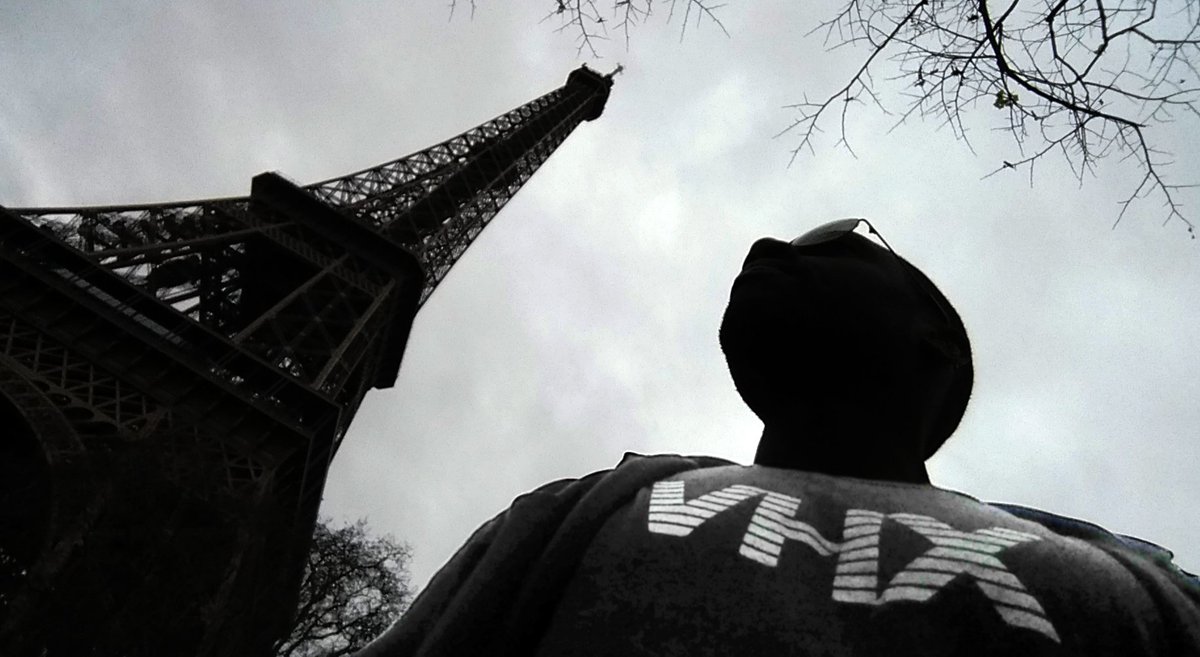 TRUTHBETOLDDOC's tweet photo. Pre-order EN TOUTE VÉRITÉ (Truth Be Told) at https://t.co/elddGFbbhi today! Available 12/20/15.   #VHX #BrooklynBorn https://t.co/j96QByLMQP