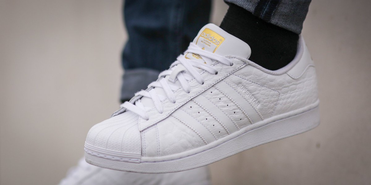 crocs at foot locker