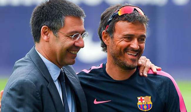 Meridianoonline's tweet photo. #BalónDeOro Bartomeu: "Felicidades Messi, Neymar y Luis Enrique" https://t.co/PXCbNWDYwO https://t.co/XodTBSgymY
