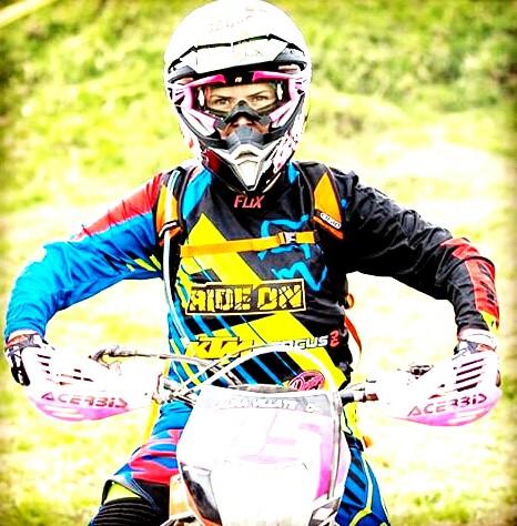 Nosotros ya listos para el fds, El <a href="/EquipoRockstyle/">Equipo Rockstyle!</a> dice presente en las 6Hrs de Enduro con <a href="/LauraVillateM/">Laura Villate Molano</a> #contoda