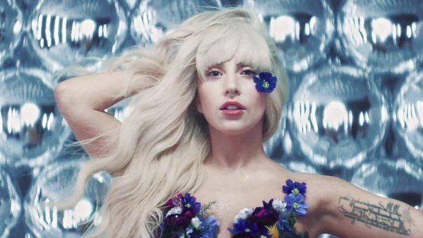 goshgaga's tweet photo. deusa do meu cu #MTVStars Lady Gaga https://t.co/EPmqLcryxp