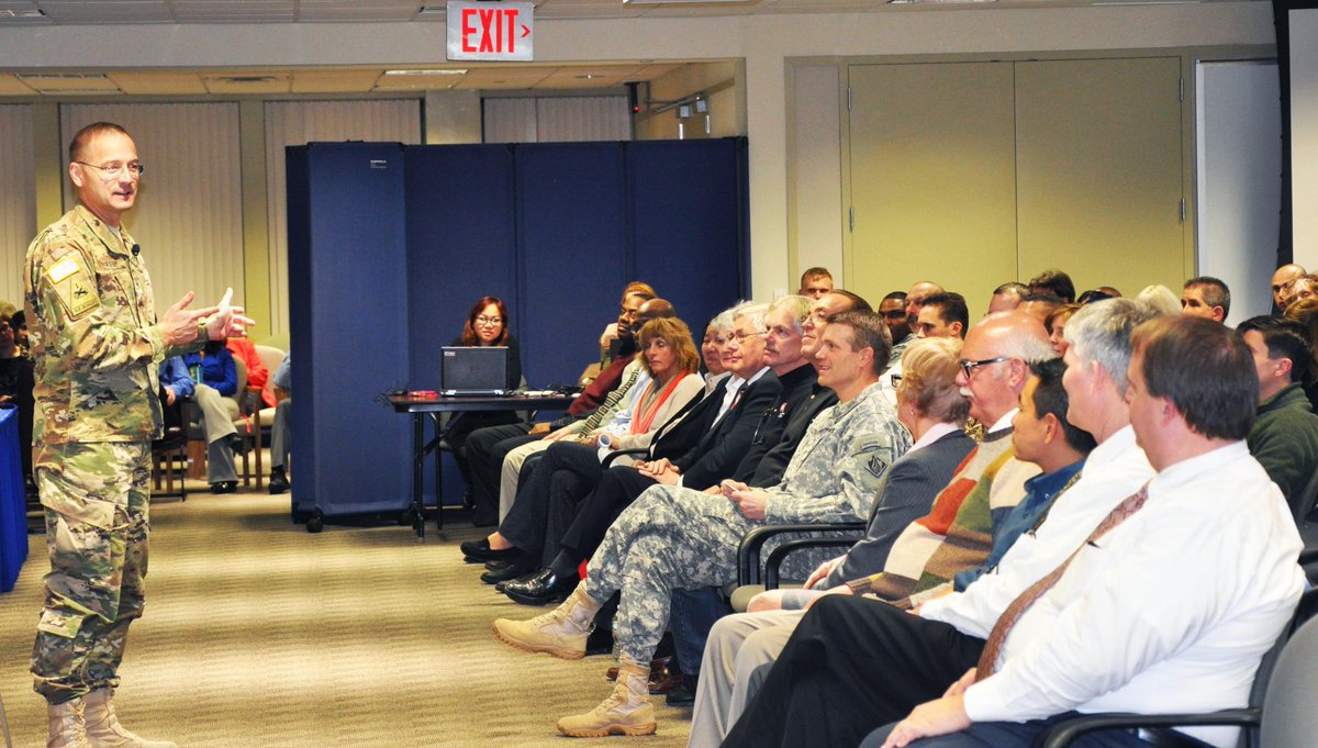 USACE_NY's tweet photo. Our District received the Army Superior Unit Award for recovery work after Sandy. #USACE #Army #HQUSACE https://t.co/tvg5LNDKsz