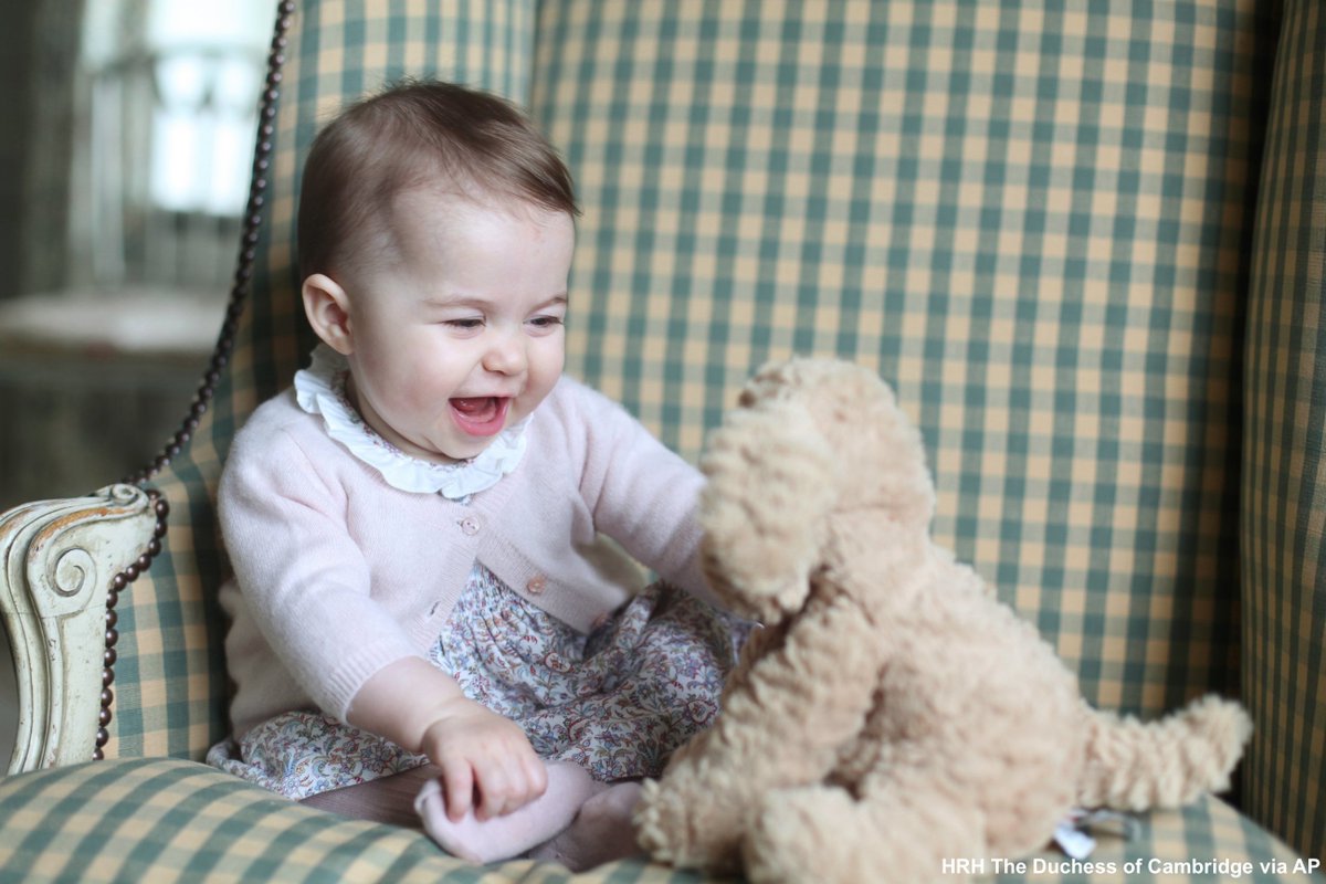 ABC's tweet photo. Kensington Palace releases new photos of 6-month-old Princess Charlotte taken by her mother: https://t.co/hnowiXDi1V https://t.co/DusAChcZod