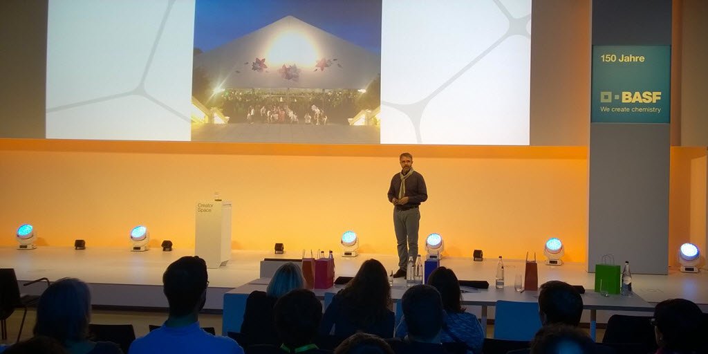 BASF's tweet photo. Keynote by Wolfgang Kessling, @TRANScloud , about how to prepare ground for innovation at Creator Space #SmartLu https://t.co/jnnMuAAzqG