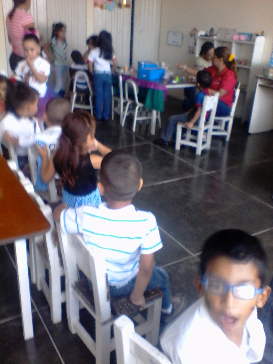 CEILaVictoria's tweet photo. Actividades en el @CEILaVictoria @NeylaPosso @vimi3v https://t.co/Cbo8hpb8bH