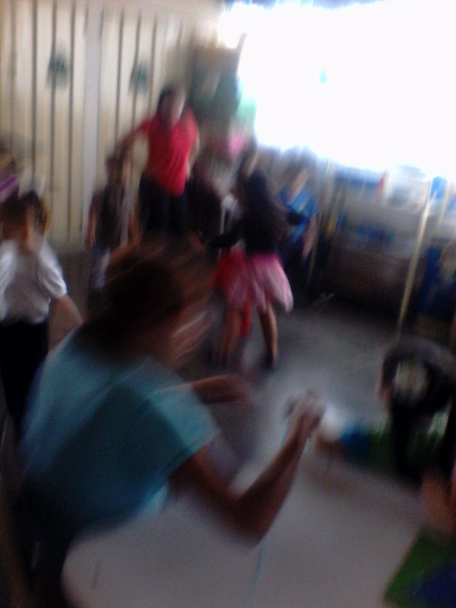 CEILaVictoria's tweet photo. Actividades en el @CEILaVictoria @NeylaPosso @vimi3v https://t.co/Cbo8hpb8bH