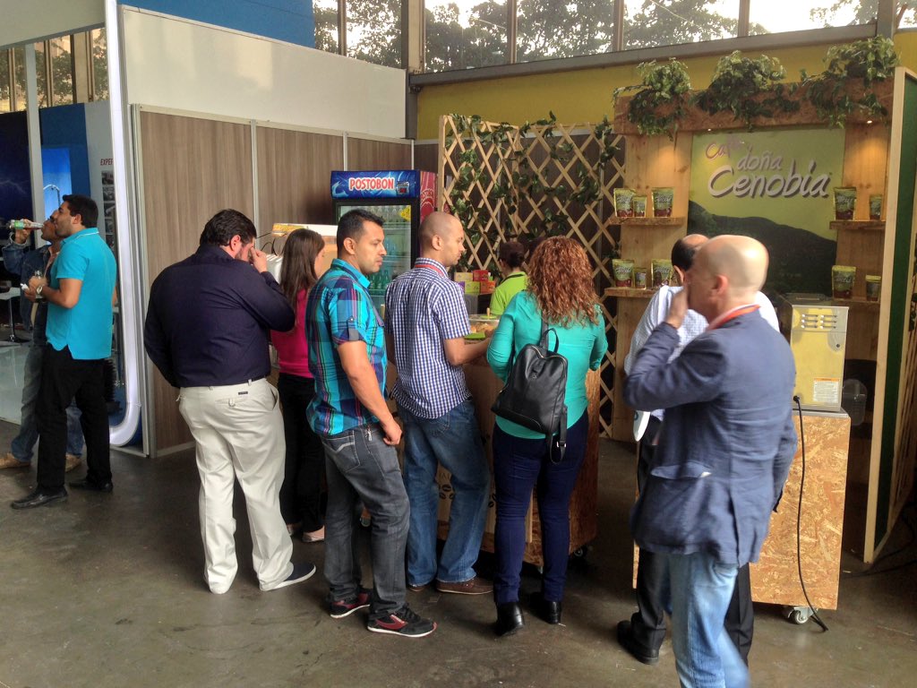 cafecenobia's tweet photo. Gracias una vez más por preferirnos y compartir un café especial durante #FISE2015 https://t.co/toAjY4PIBJ