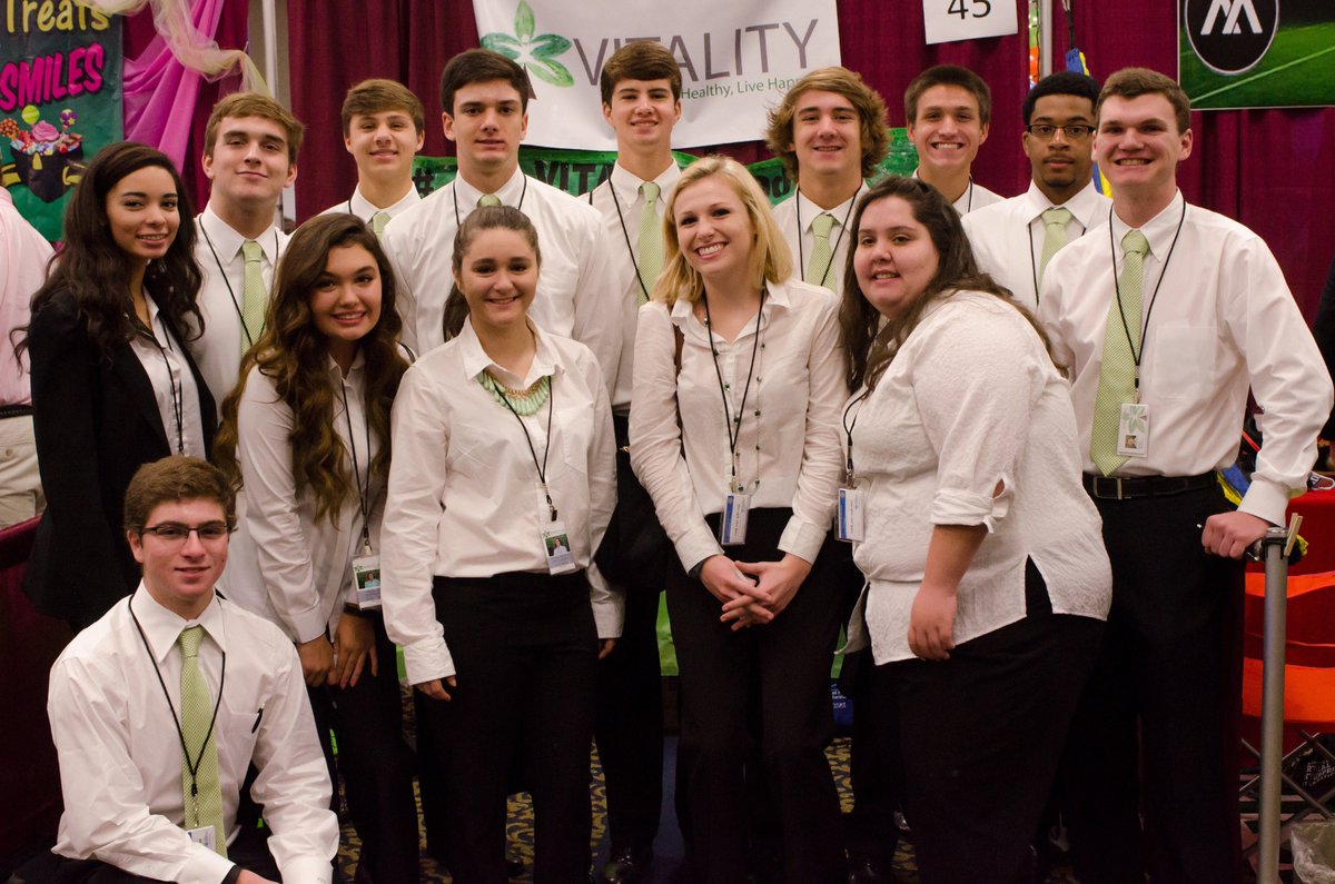 VEVitality's tweet photo. #MidwestTradeshow2015 https://t.co/wCN9SSptg0
