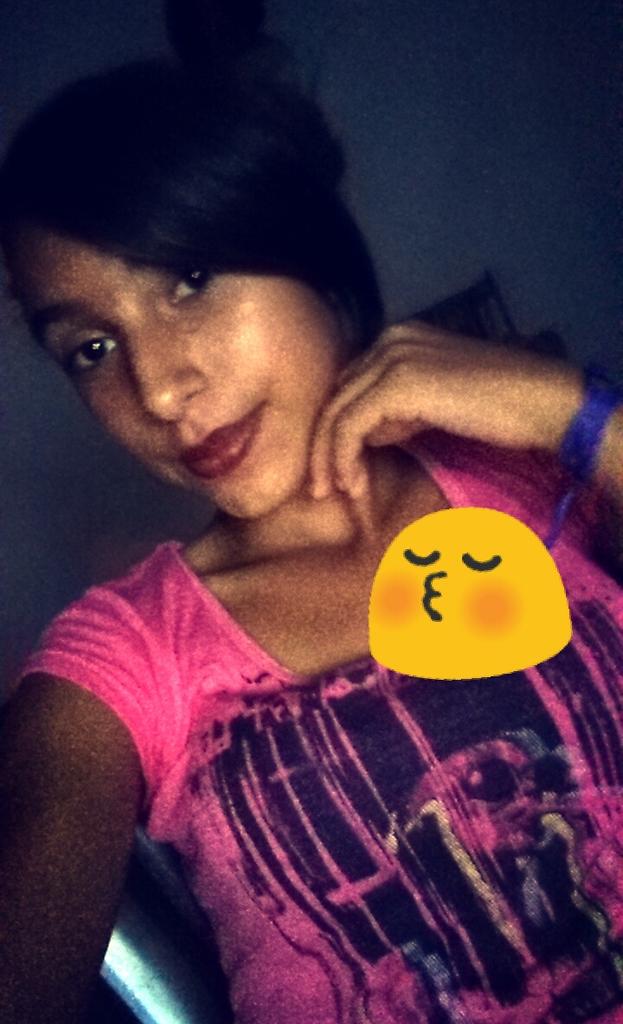 Kamy_Nanda's tweet photo. 👑🎶 https://t.co/fo7AXcXG5v