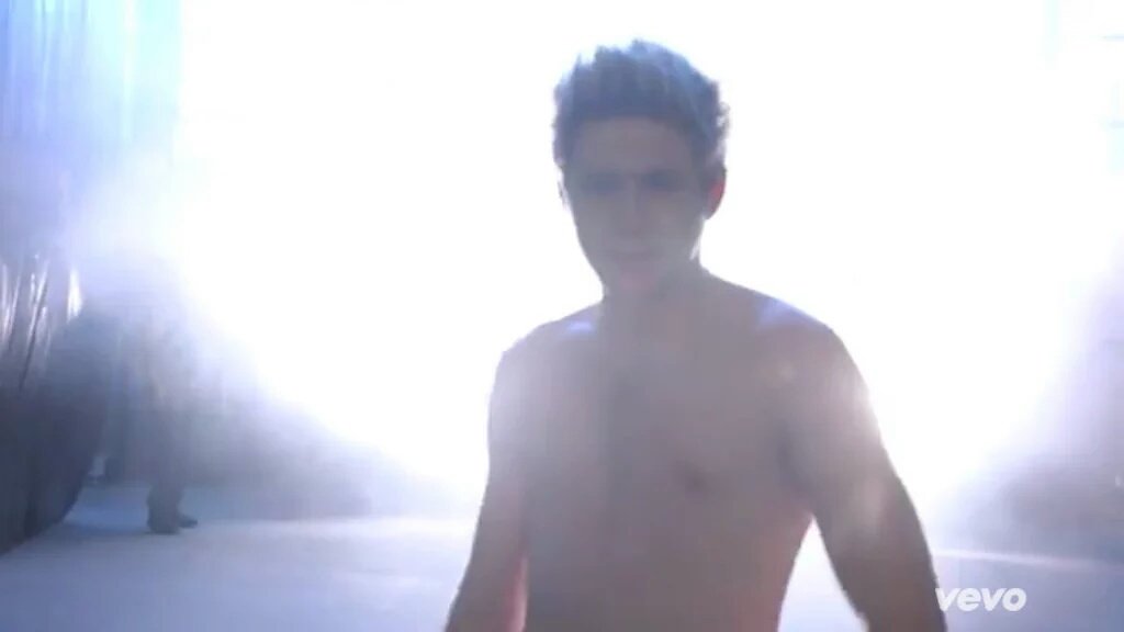 midnightllove's tweet image. dejé de existir #MTVStars One Direction