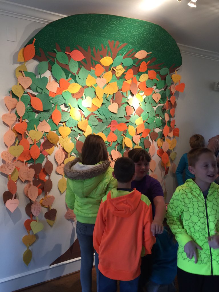 ADE4thGrade's tweet photo. How can you "pay it forward" and be an "upstander" not a bystander? @DublinArts @AltonDarby https://t.co/sfBGwNtfCZ