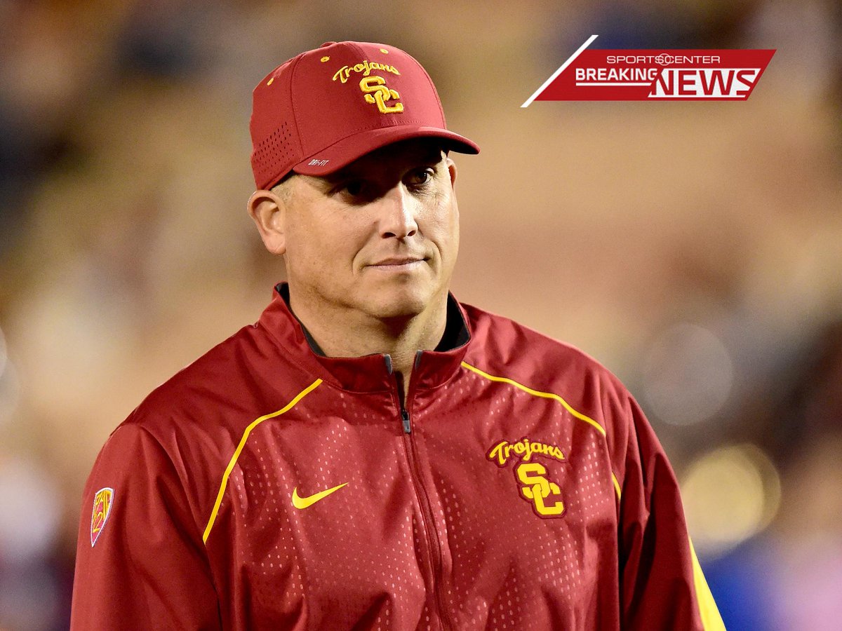 BREAKING: USC names Clay Helton head coach. Helton went 5-2 as interim head coach this season.