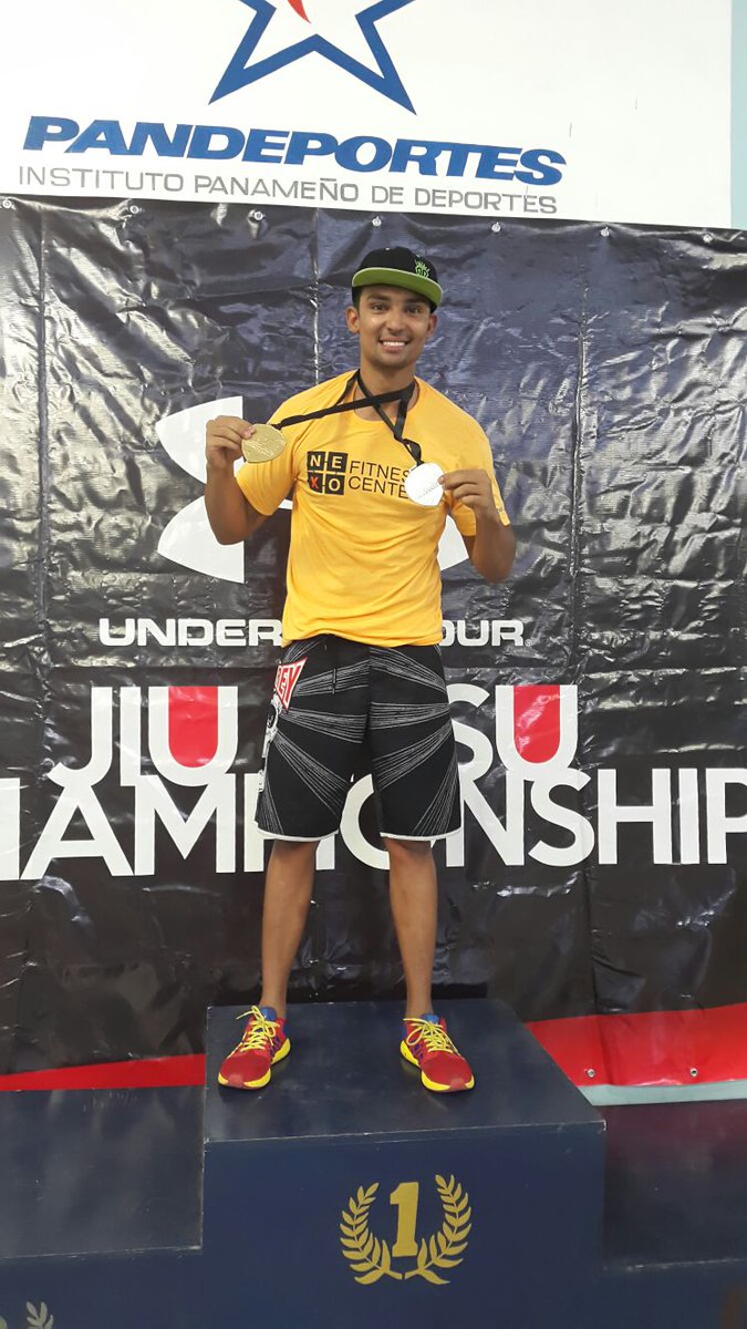 nexopty's tweet photo. Felicidades a nuestro Campeón @raenethy, ganador en en su categoria y campeón absoluto de la Copa @UnderArmourPA. 😎👊 https://t.co/0Tto0UJZeN