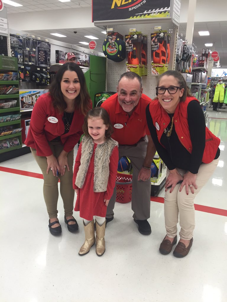 merklausner's tweet photo. Brought Ellie to work with me on Sunday!  She made her wish list with Jenna!  Thanks! #targetlife #futureintern https://t.co/KIKcATyal4